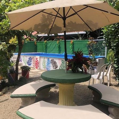 Cabinas Ole Caribe Puerto Viejo de Talamanca ภายนอก รูปภาพ