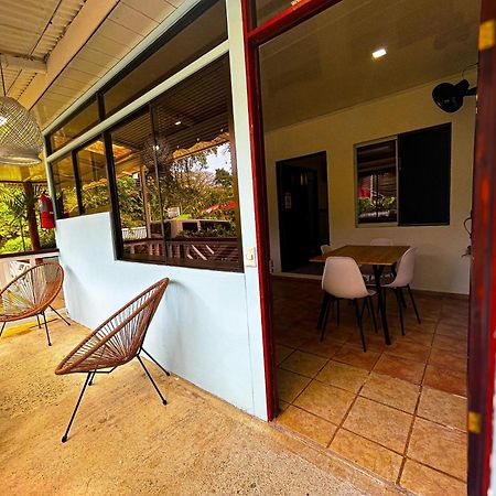 Cabinas Ole Caribe Puerto Viejo de Talamanca ภายนอก รูปภาพ