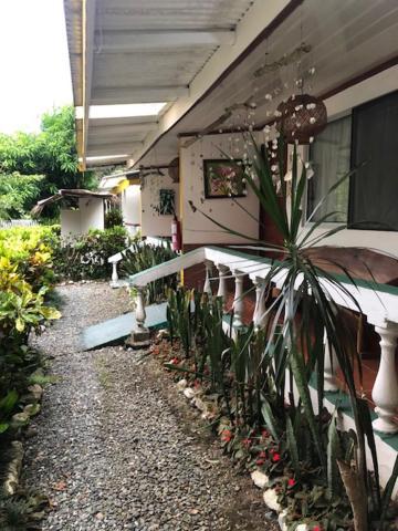 Cabinas Ole Caribe Puerto Viejo de Talamanca ภายนอก รูปภาพ