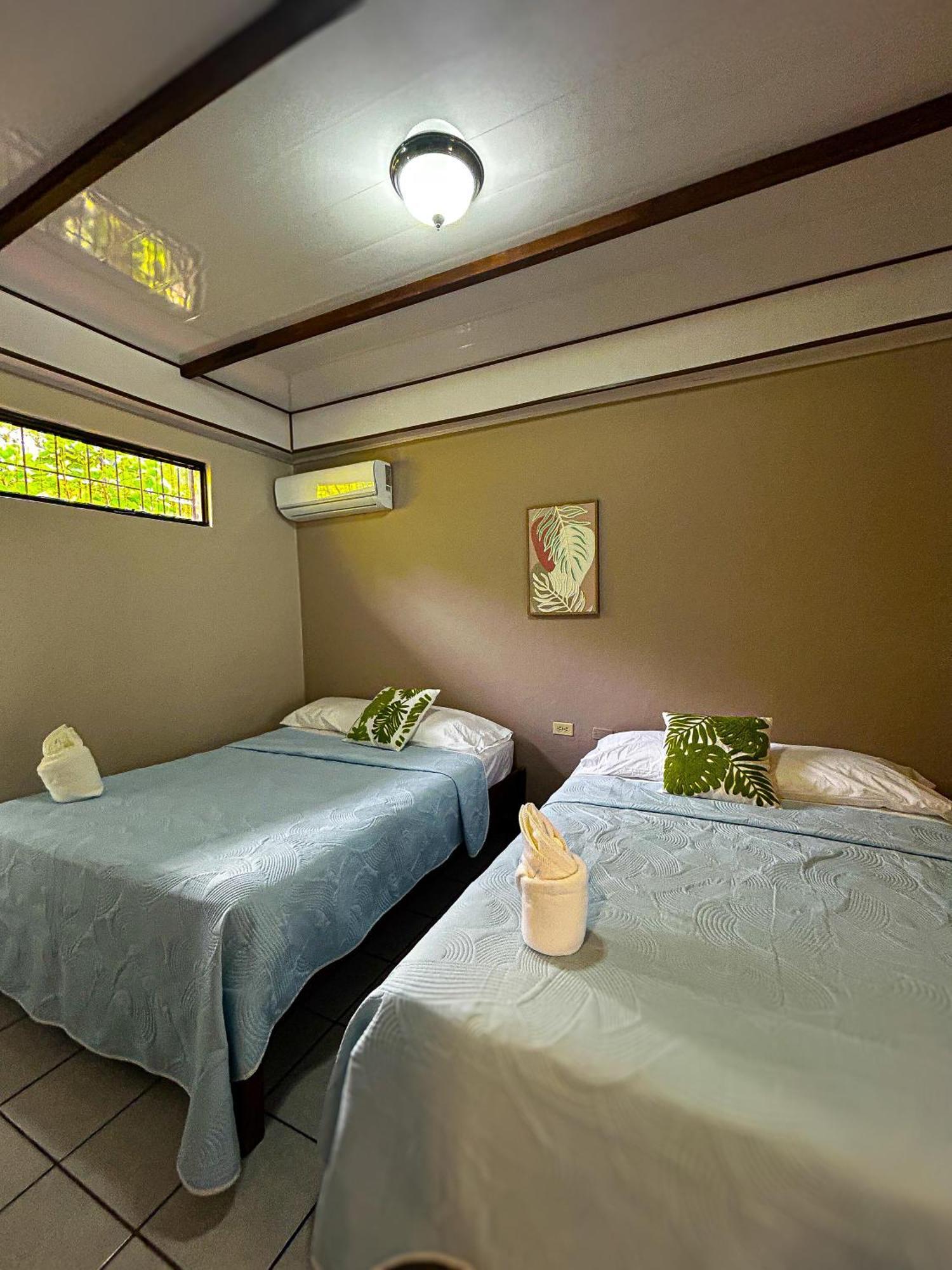Cabinas Ole Caribe Puerto Viejo de Talamanca ภายนอก รูปภาพ